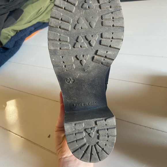 Black top shop heeled boots - Picture 2 of 9